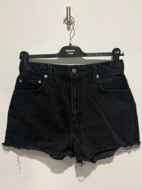 Levi's Cutoff Shorts - Black